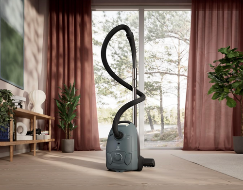 Aspirateur traineau Electrolux avec sac compact