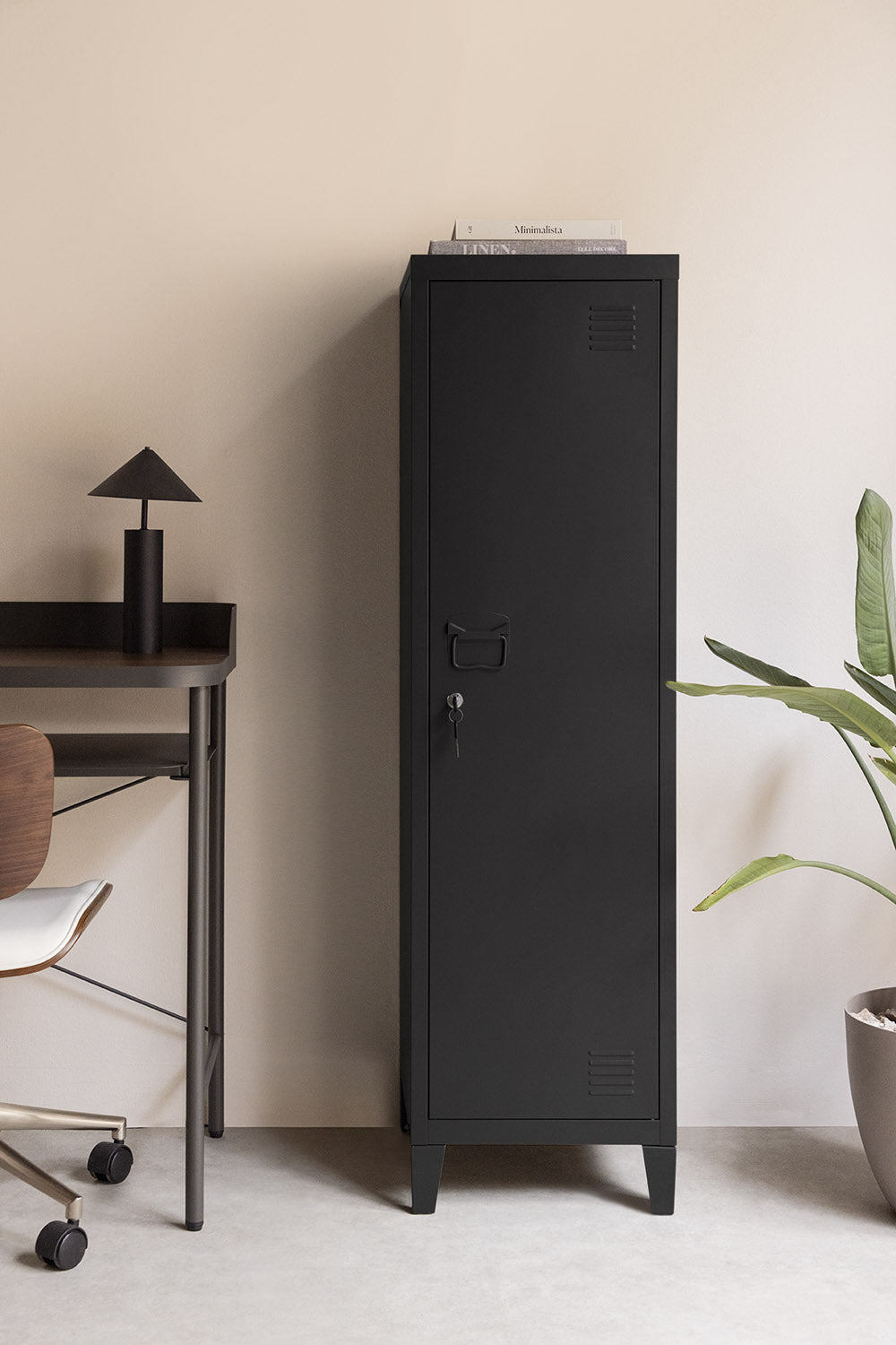 Armoire vestiaire en acier avec serrure à clé – noir