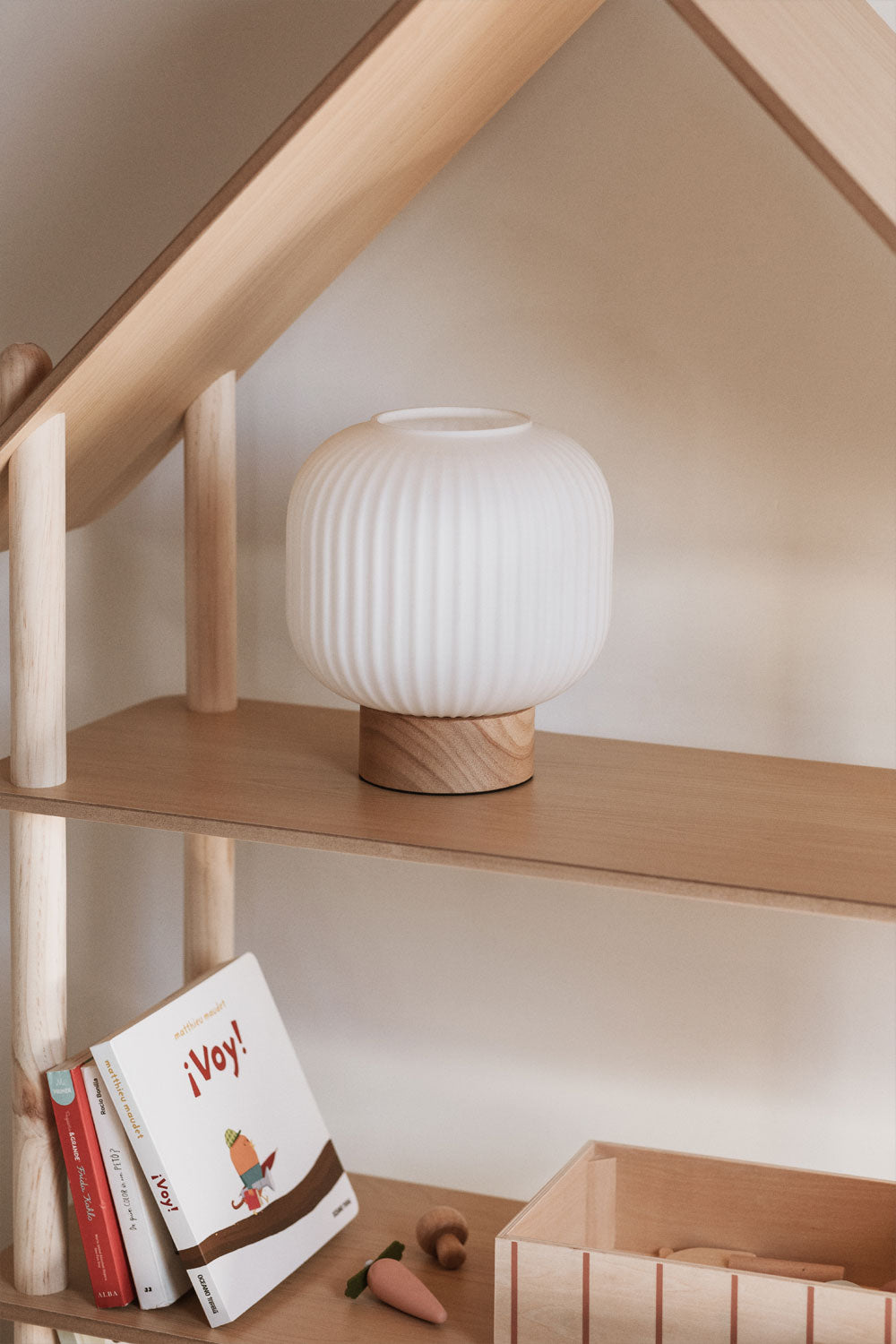 Lampe de table en bois d'hévéa et verre, abat-jour plissé