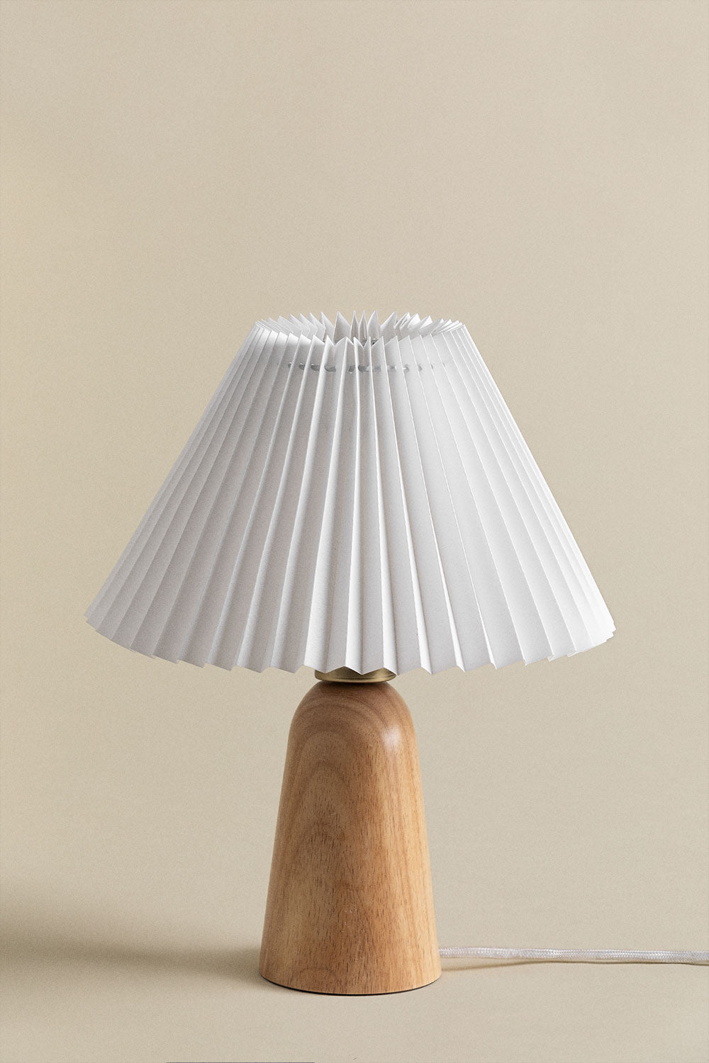Lampe de table en bois d'hévéa et abat-jour plissé coton